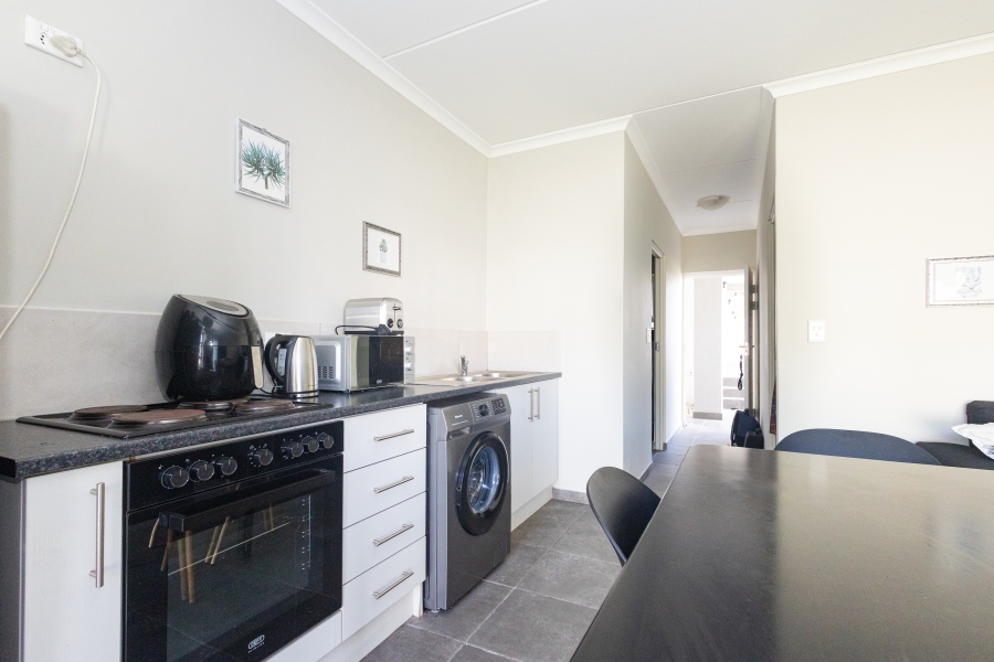 1 Bedroom Property for Sale in Haasendal Western Cape